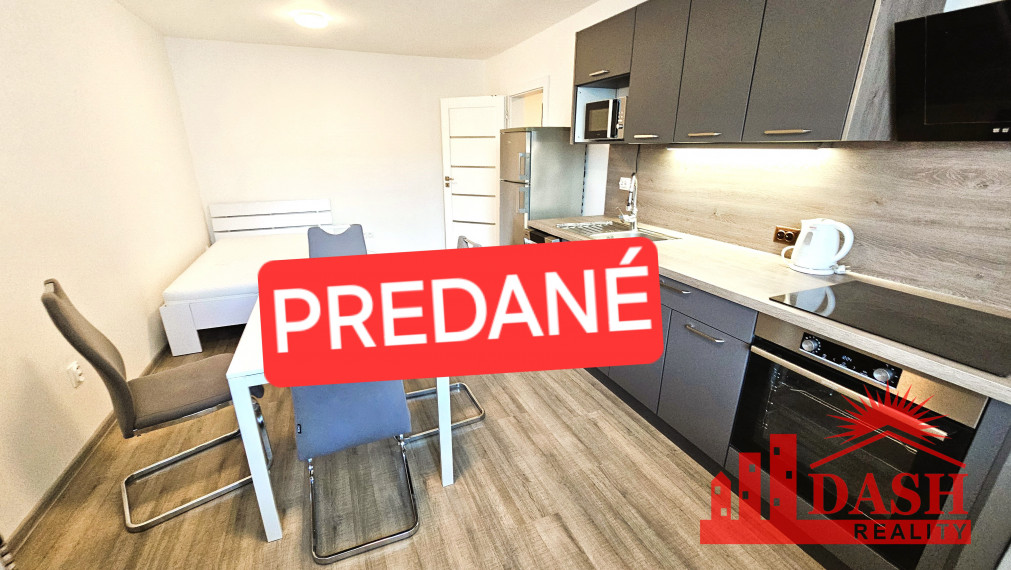 Na prenájom 2 izbový byt s lodžiou, Nové Mesto nad Váhom, Športová