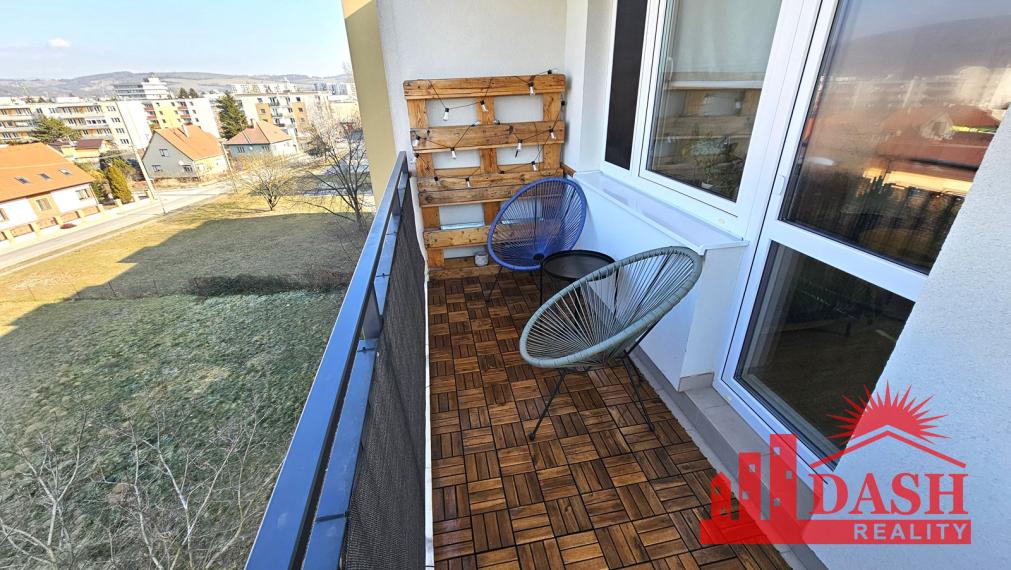 REZERVOVANÉ -Na predaj zariadený 3 izbový byt v novostavbe, 72 m2, Trenčín, Rezidencia Zlatovská