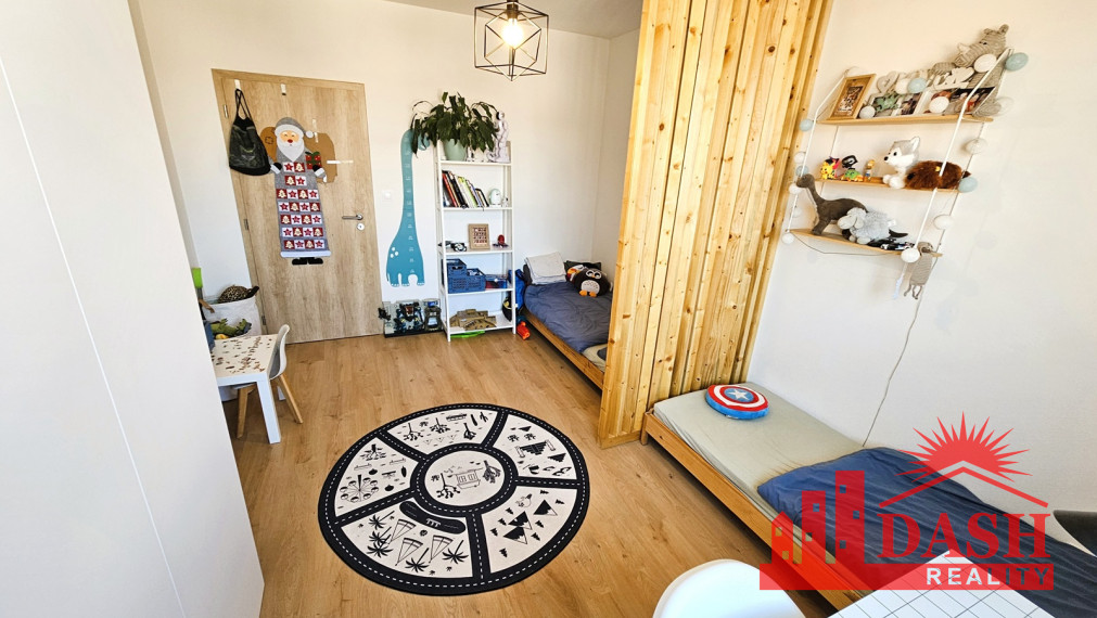 REZERVOVANÉ -Na predaj zariadený 3 izbový byt v novostavbe, 72 m2, Trenčín, Rezidencia Zlatovská