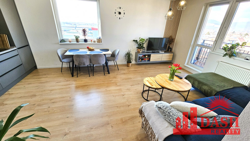 REZERVOVANÉ -Na predaj zariadený 3 izbový byt v novostavbe, 72 m2, Trenčín, Rezidencia Zlatovská