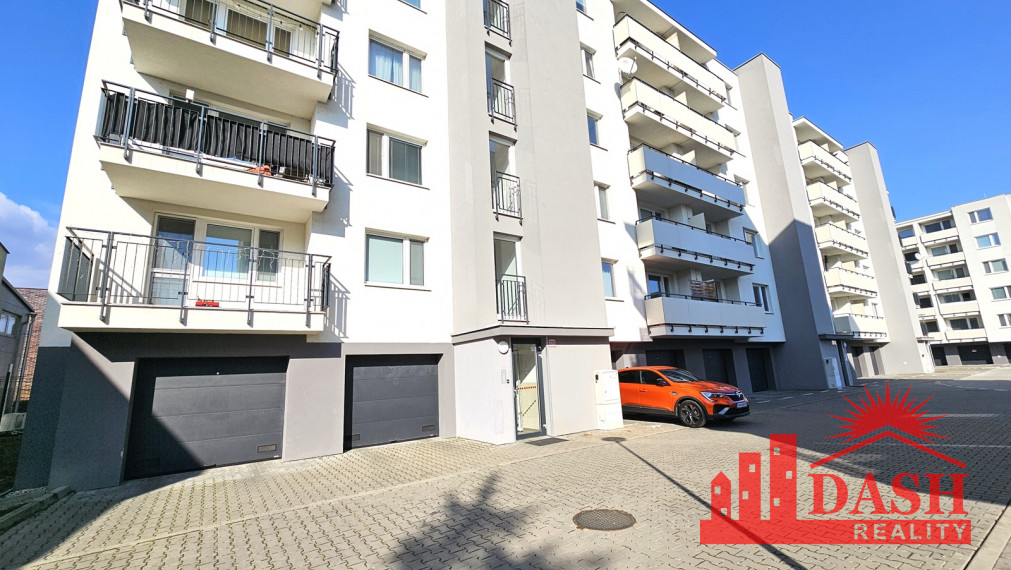 REZERVOVANÉ -Na predaj zariadený 3 izbový byt v novostavbe, 72 m2, Trenčín, Rezidencia Zlatovská