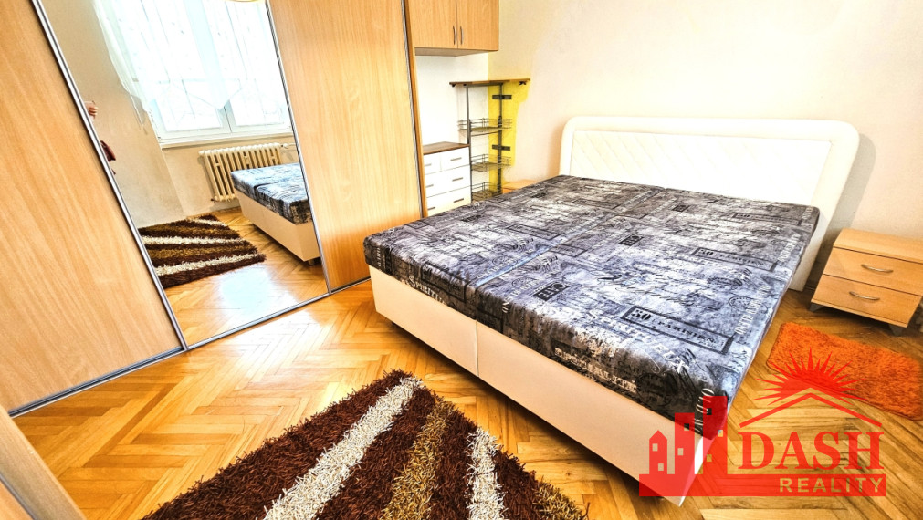 Na predaj 2 izbový byt v centre, 53 m2, Trenčín, ul. 28.októbra