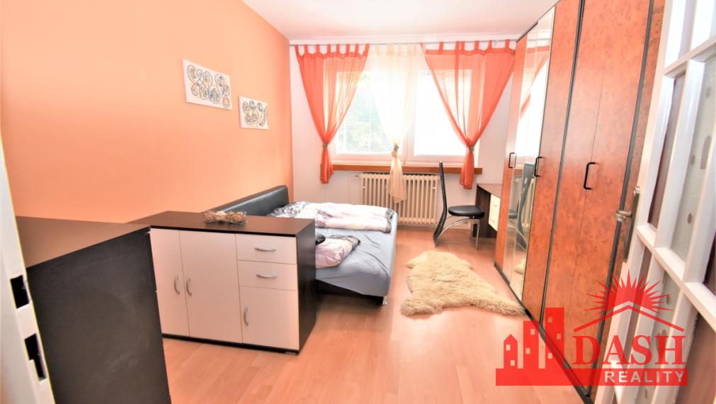 For sale, 3-room apartment, balcony+loggia, 73 m2, Trenčín, Pod Sokolice