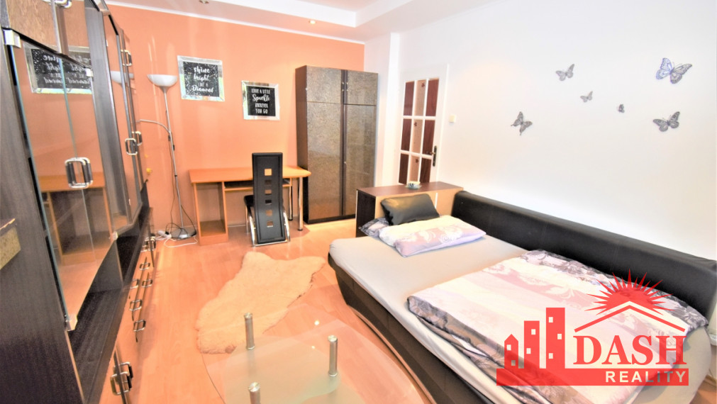 For sale, 3-room apartment, balcony+loggia, 73 m2, Trenčín, Pod Sokolice