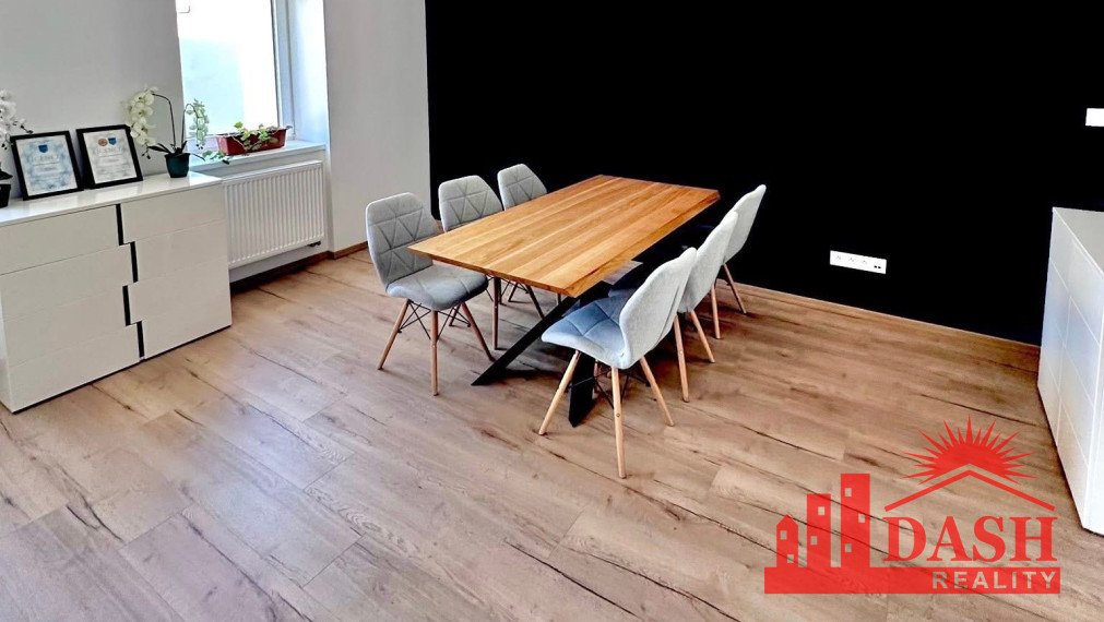 PRENAJATÉ -Na prenájom kancelária, komerčný priestor, Trenčín, 25 m2, Bratislavská