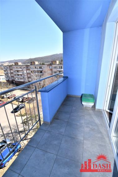 PRENAJATÉ -Na prenájom 2 izbový byt v novostavbe s 2 balkónmi, Dubnica nad Váhom