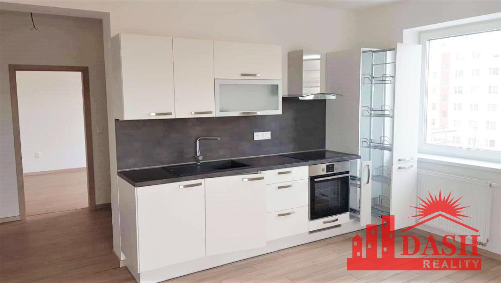 PRENAJATÉ -Na prenájom 2 izbový byt v novostavbe s 2 balkónmi, Dubnica nad Váhom