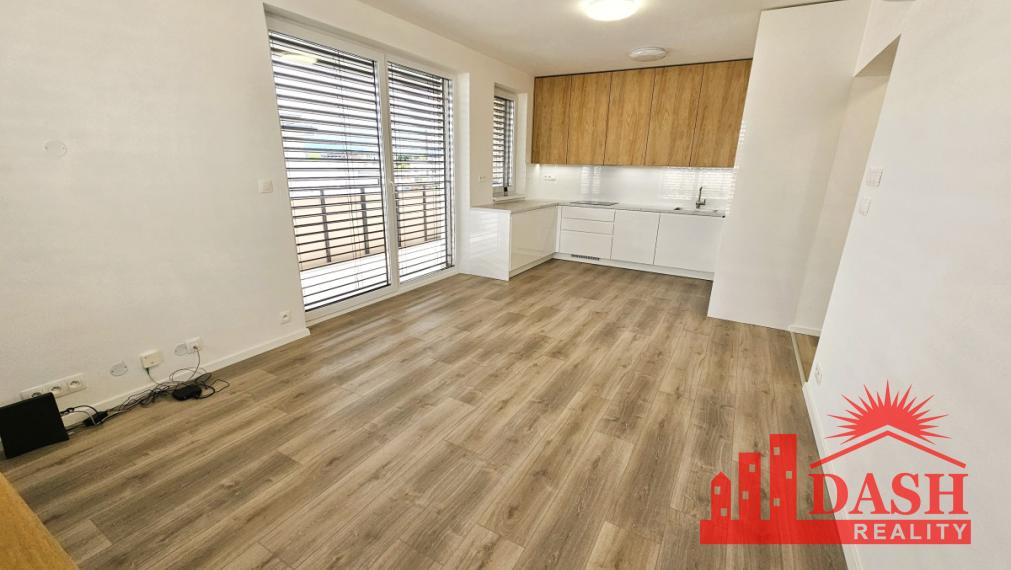 PREDANE -Na predaj klimatizovaný 3 izbový byt v novostavbe, 125 m2, Trenčín, Rezidencia Vinohrady