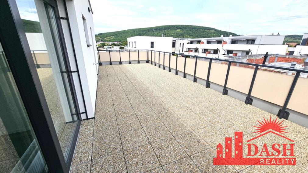 PREDANE -Na predaj klimatizovaný 3 izbový byt v novostavbe, 125 m2, Trenčín, Rezidencia Vinohrady