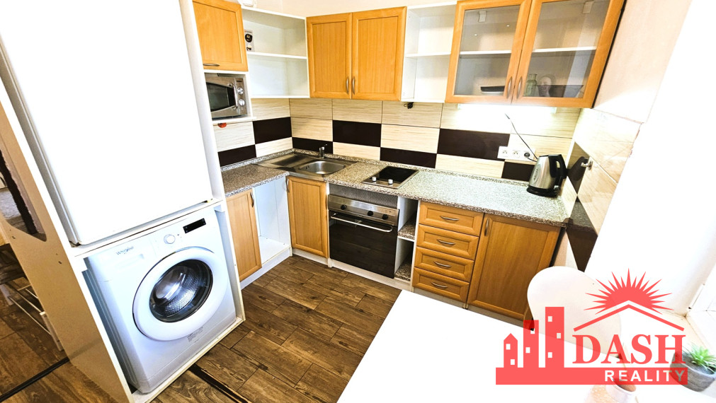 Na prenájom zariadený 1 izbový byt, Pribinove sady, Nová Dubnica