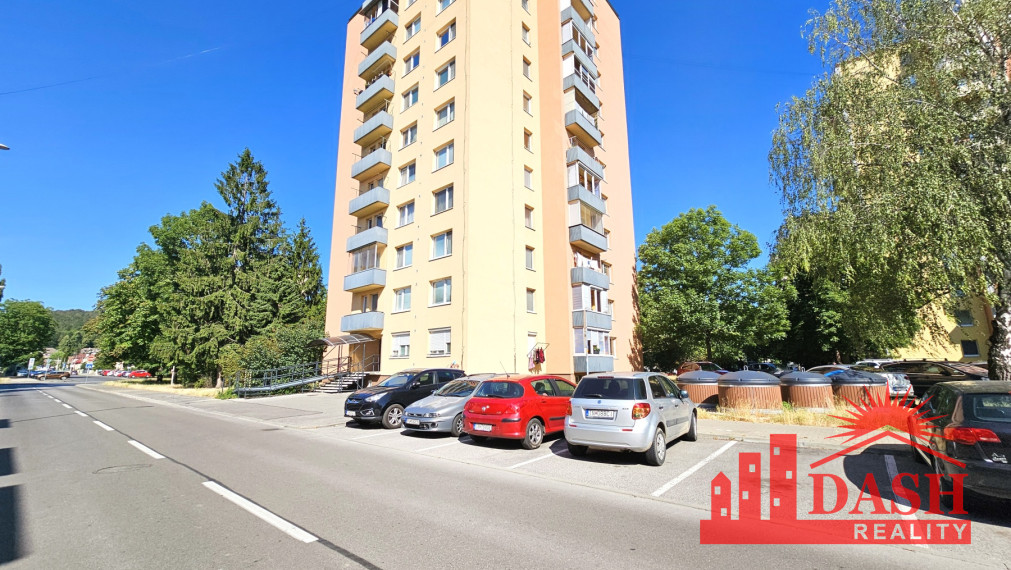 PREDANÉ -Na predaj 3 izbový byt s balkónom a klimatizáciou, 76 m2, Trenčín, Inovecká