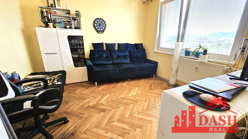 PREDANÉ -Na predaj 3 izbový byt s balkónom a klimatizáciou, 76 m2, Trenčín, Inovecká
