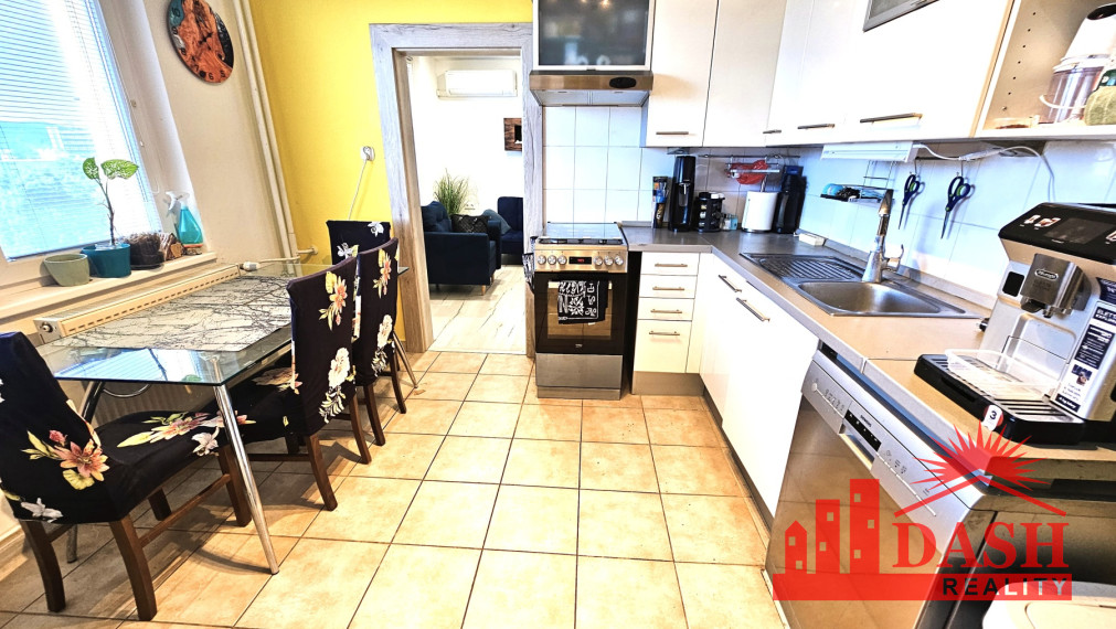 PREDANÉ -Na predaj 3 izbový byt s balkónom a klimatizáciou, 76 m2, Trenčín, Inovecká