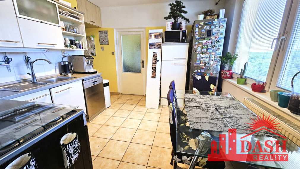 PREDANÉ -Na predaj 3 izbový byt s balkónom a klimatizáciou, 76 m2, Trenčín, Inovecká