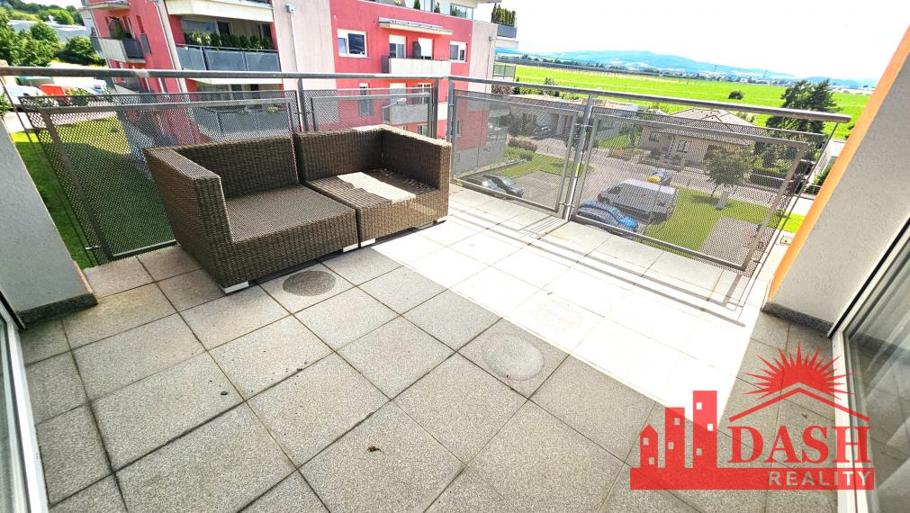 Na prenájom zariadený 3 izbový byt s garážovým parkovaním, Trenčín, Villa park