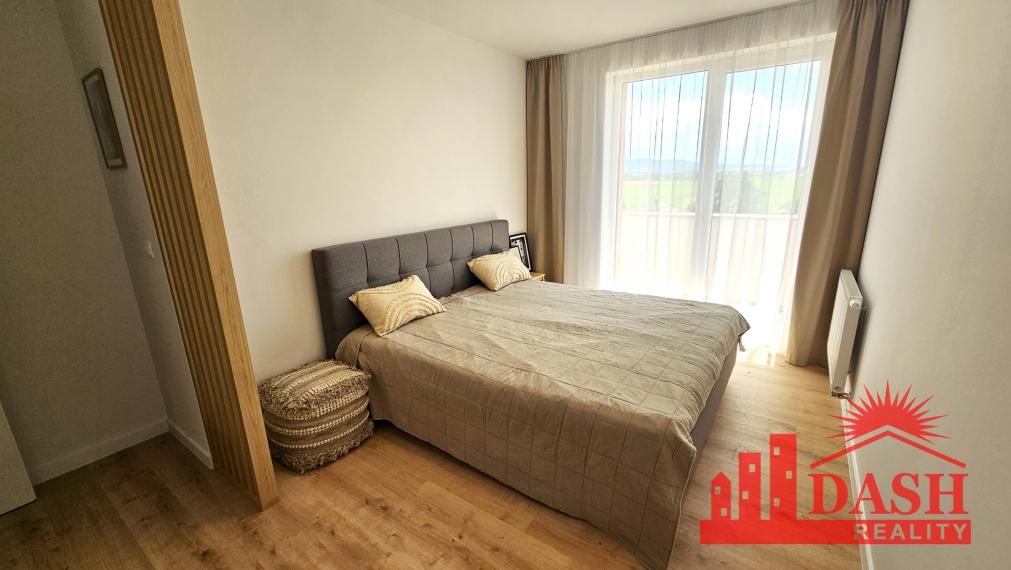 Na prenájom zariadený 3 izbový byt s garážovým parkovaním, Trenčín, Villa park