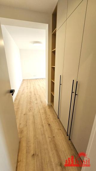 Na prenájom zariadený 3 izbový byt s garážovým parkovaním, Trenčín, Villa park