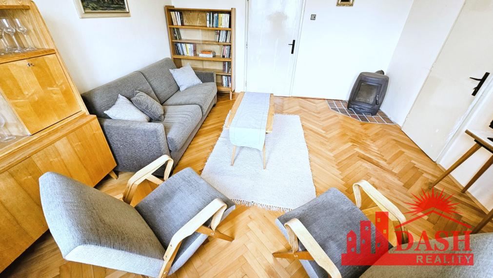 Na predaj veľký 2 izbový byt v centre mesta, 64 m2, Piešťany, A. Dubčeka