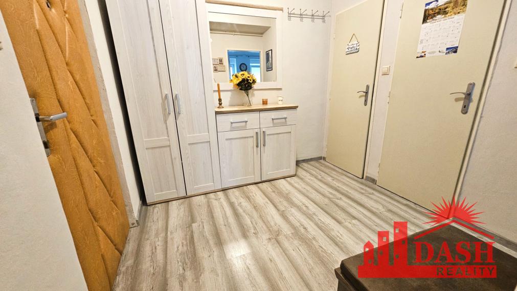 REZERVOVANÉ - Na predaj 1 izbový byt prerobený na 2 izbový, Trenčín, ul. 28.októbra