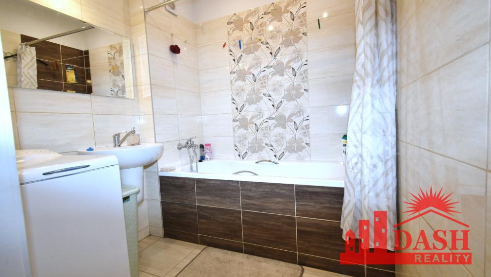 REZERVOVANÉ -Na predaj 3 izbový byt v centre mesta s novou lodžiou, Dubnica nad Váhom, Centrum II