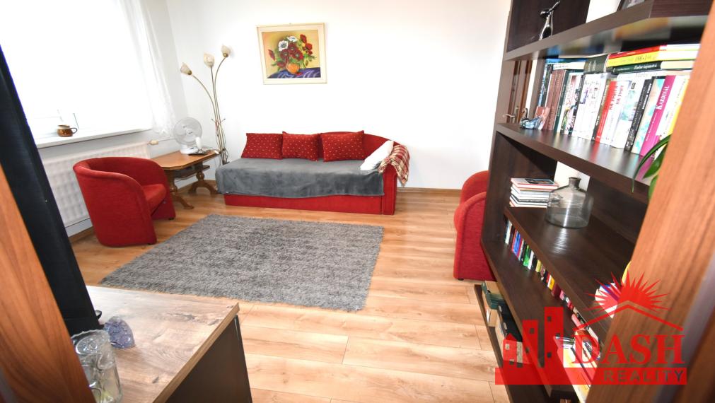 REZERVOVANÉ -Na predaj 3 izbový byt v centre mesta s novou lodžiou, Dubnica nad Váhom, Centrum II