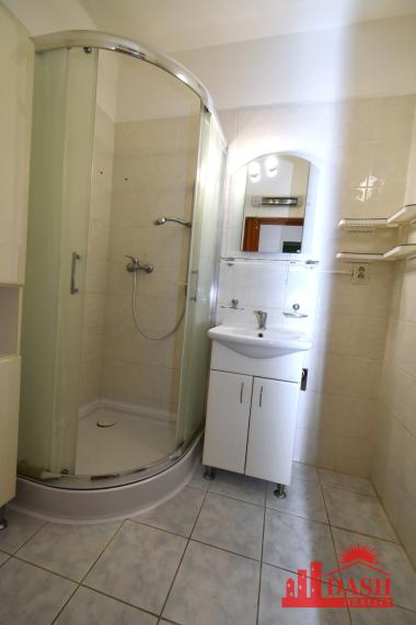 REZERVOVANÉ -Na predaj 2 izbový byt s kuchynským kútom, 41 m2, Trenčianska Teplá