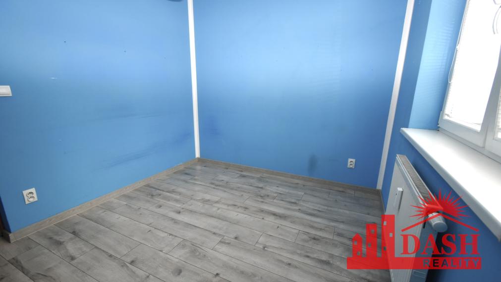 REZERVOVANÉ -Na predaj 2 izbový byt s kuchynským kútom, 41 m2, Trenčianska Teplá