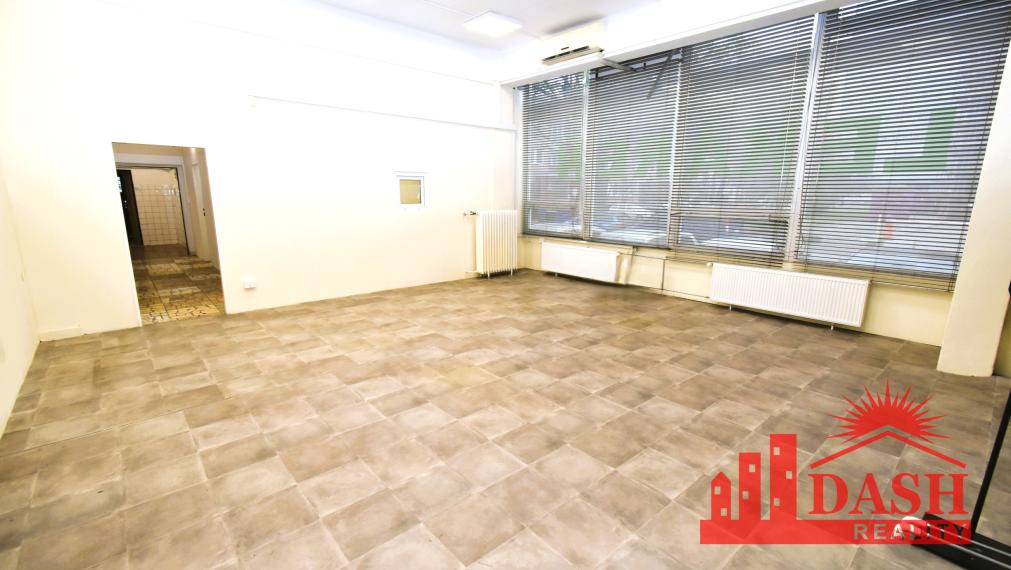 For rent business / commercial space, 131 m2, Trenčín