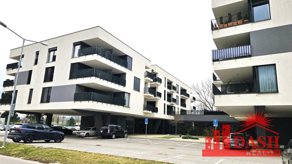 Na prenájom pekný zariadený byt v Trenčíne, 59 m2, Karpatská, rezidencia Green Bay