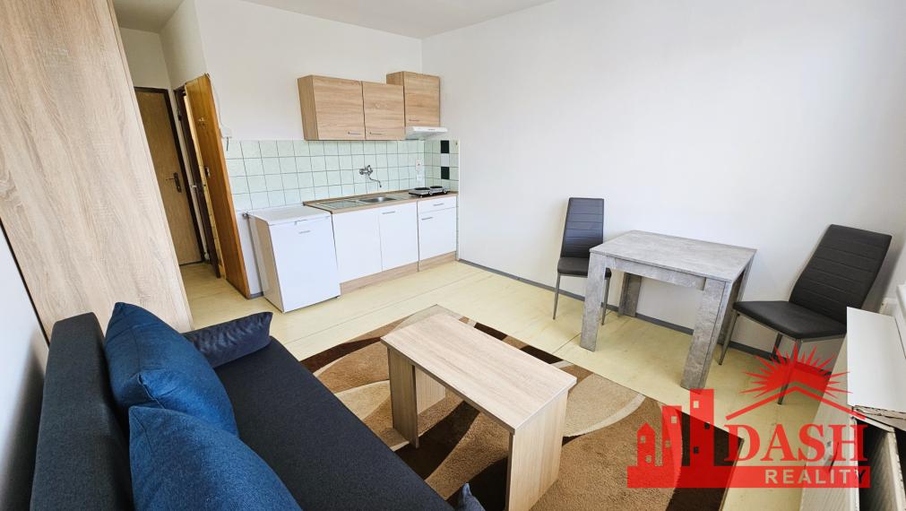 Na predaj zariadený 1 izbový byt, Soblahov, okres Trenčín