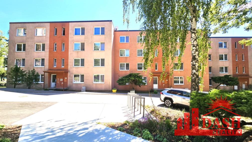 Na prenájom zariadený 3 izbový byt s balkónom, Trenčín, ul. Západná