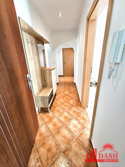 Na prenájom zariadený 3 izbový byt s balkónom, Trenčín, ul. Západná