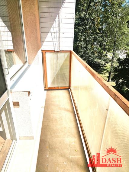 Na prenájom zariadený 3 izbový byt s balkónom, Trenčín, ul. Západná