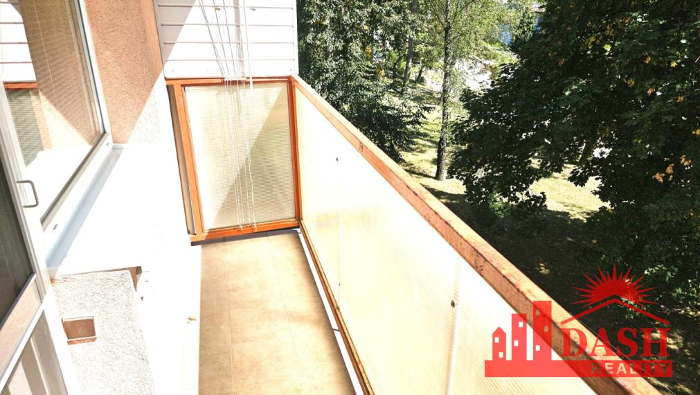 Na prenájom zariadený 3 izbový byt s balkónom, Trenčín, ul. Západná