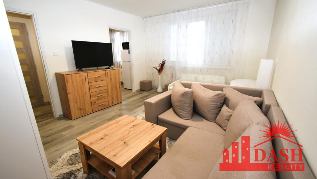 Na prenájom zariadený 1 izbový byt, Trenčianske Teplice, ul. Štvrť SNP