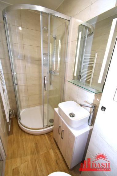 Na prenájom zariadený 1 izbový byt, Trenčianske Teplice, ul. Štvrť SNP