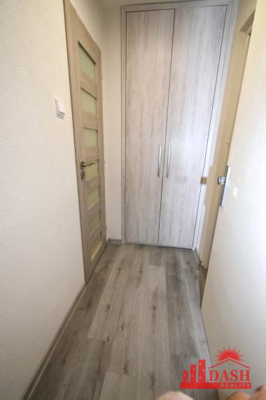 Na prenájom zariadený 1 izbový byt, Trenčianske Teplice, ul. Štvrť SNP