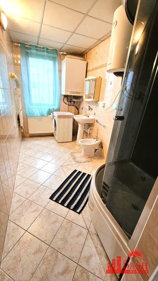 Na prenájom zariadený 3 izbový byt, 120 m2, Trenčín, ul. Opatovská