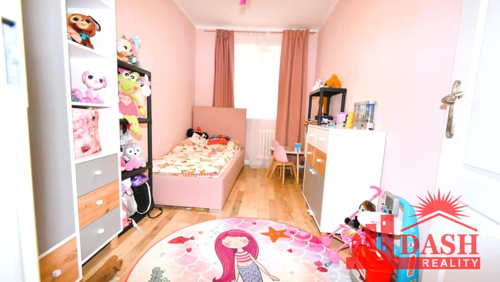 Na predaj 4 izbový byt po kompletnej rekonštrukcii, 92 m2, Trenčín, Bavlnárska