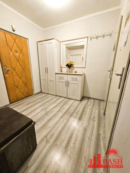 Na prenájom zariadený 2 izbový byt v centre, Trenčín, ul. 28. októbra