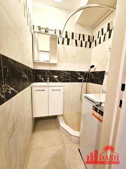 Na prenájom zariadený 2 izbový byt v centre, Trenčín, ul. 28. októbra