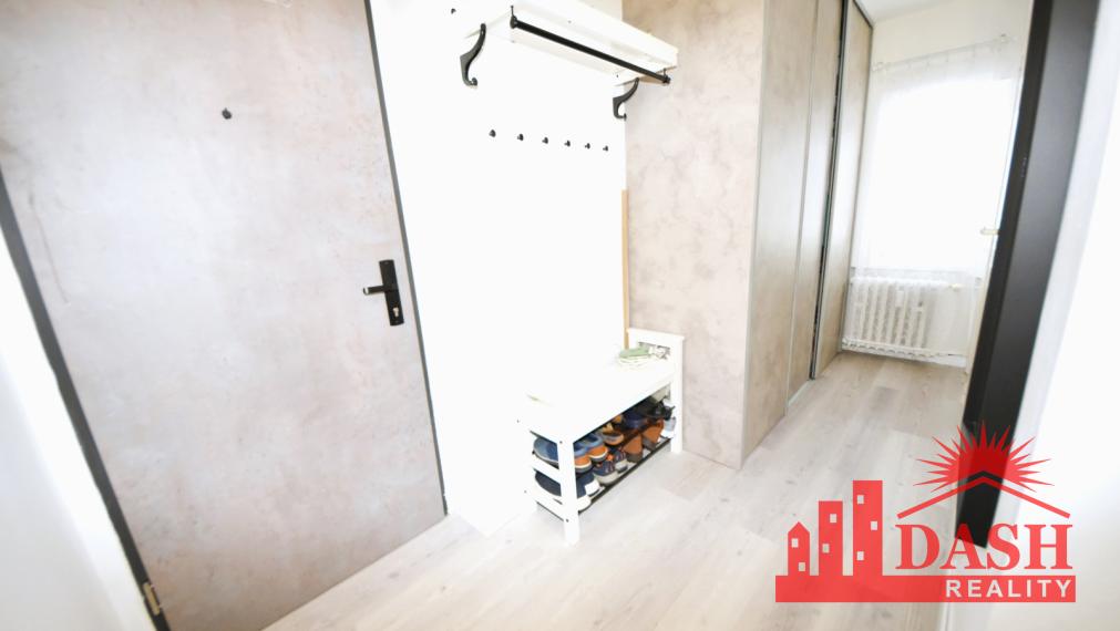 REZERVOVANÉ - Na predaj zariadený 2 izbový byt, Nová Dubnica, Janka Kráľa