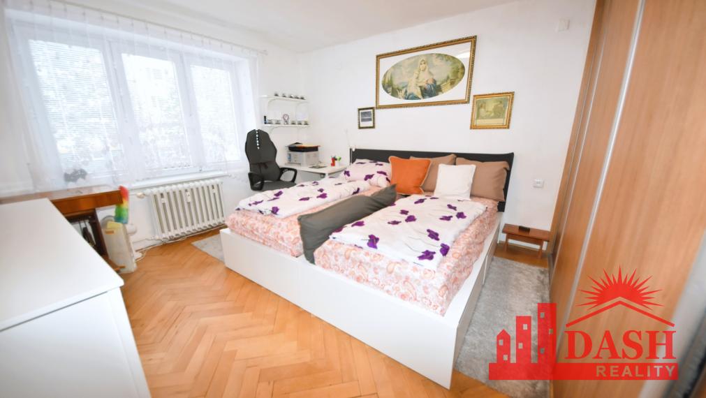 REZERVOVANÉ - Na predaj zariadený 2 izbový byt, Nová Dubnica, Janka Kráľa