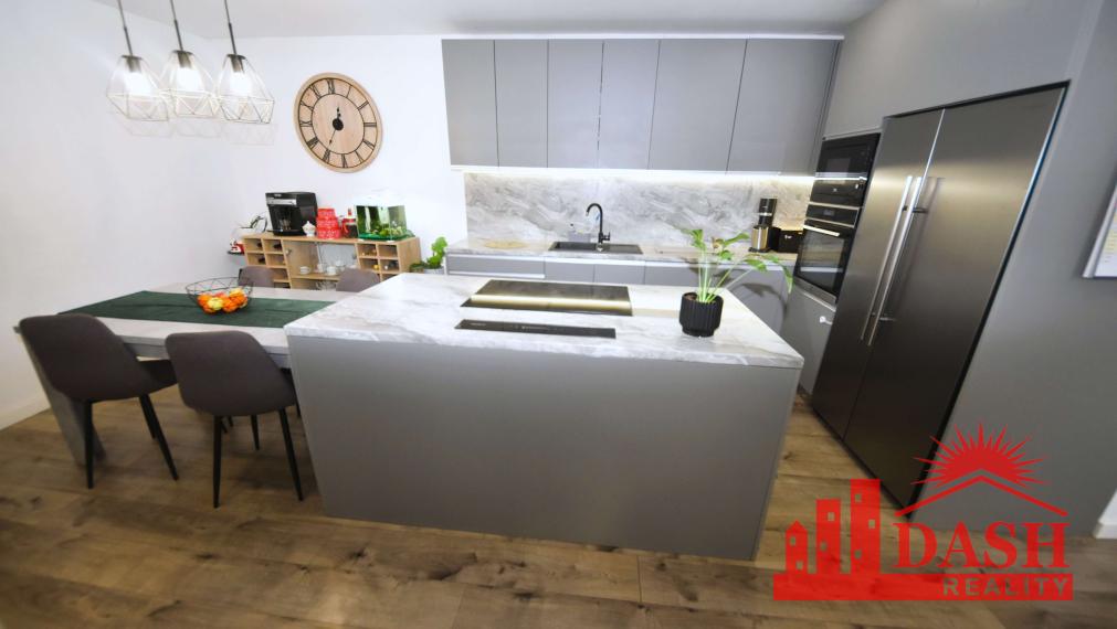 Na predaj zariadený 4 izbový rodinný dom, Nemšová, časť Ľuborča