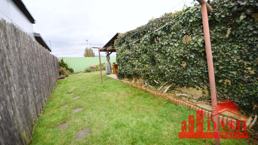 Na predaj veľký 2 izbový byt s garážou a záhradou, Dubnica nad Váhom