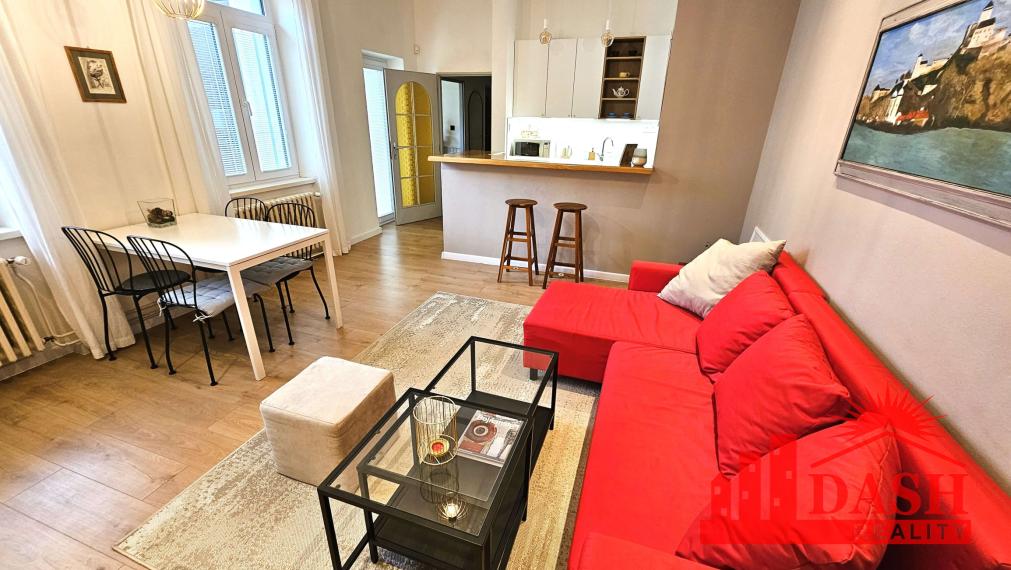 Na prenájom 3 izbový byt v centre mesta, 71 m2, Trenčín