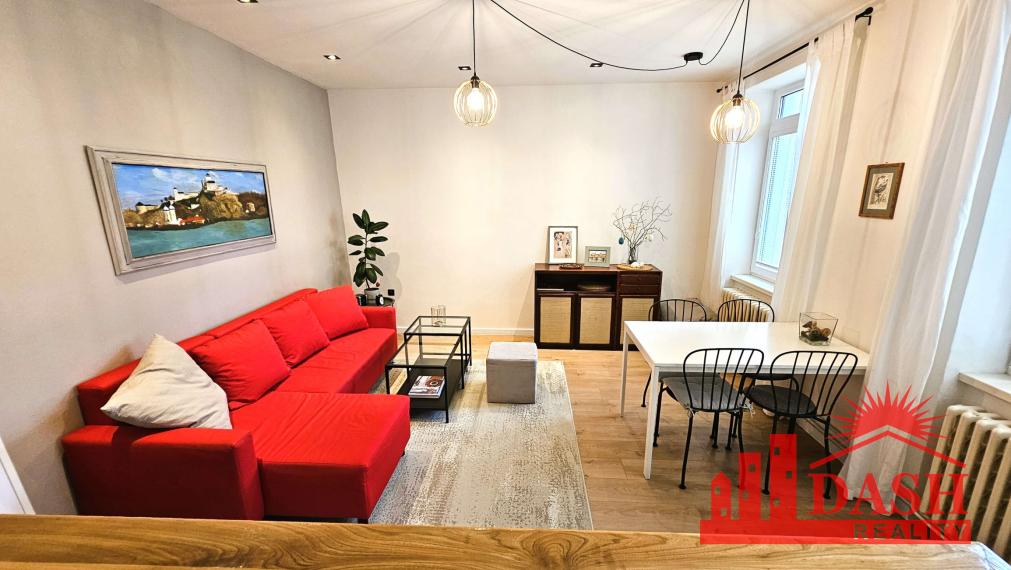 Na prenájom 3 izbový byt v centre mesta, 71 m2, Trenčín