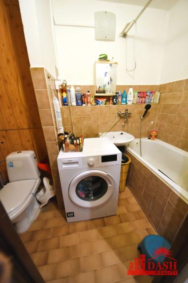 Na predaj veľký 2 izbový byt s balkónom, 57 m2, Nová Dubnica, ul. SNP