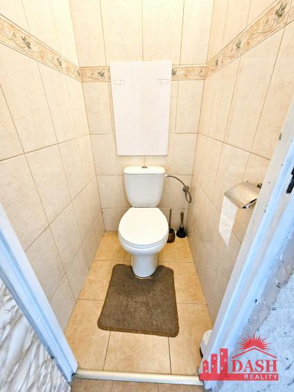 Na predaj zariadený 2 izbový byt s lodžiou, Trenčín, Žilinská