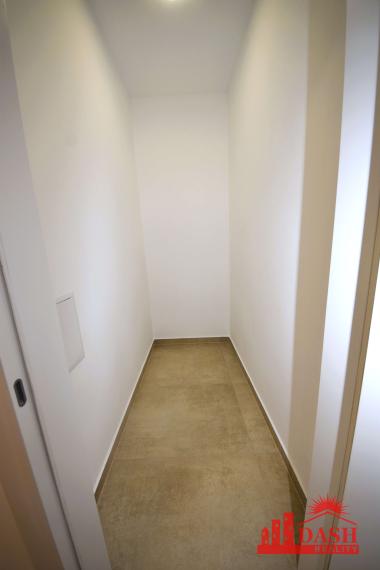 Na prenájom kancelária, komerčný priestor v centre, Trenčín, 38 m2, Mierové námestie